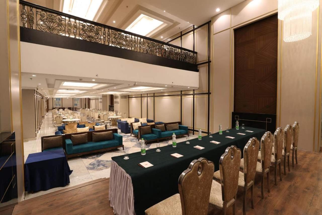 Tivoli Grand Resort Δελχί Εξωτερικό φωτογραφία